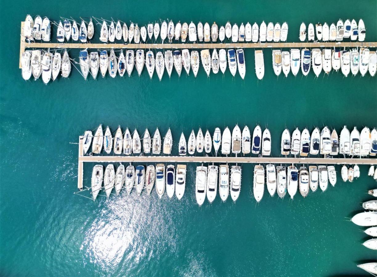 Arenal Dream Seaside Penthouse Apartment ฮาเวอา ภายนอก รูปภาพ